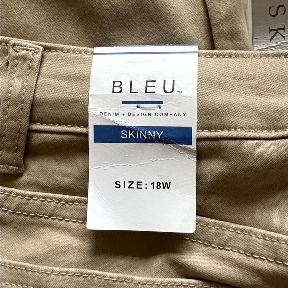 Stylish Tan Pants - Picture 5 of 5